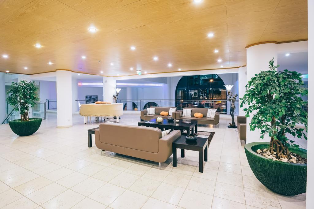 Grand Muthu Forte Do Vale Albufeira Exterior photo Lobby